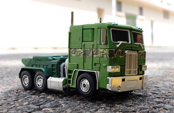 New Images Bathing Ape Masterpiece MP 10 Convoy Bape Version Green Redeco Figure  (16 of 18)